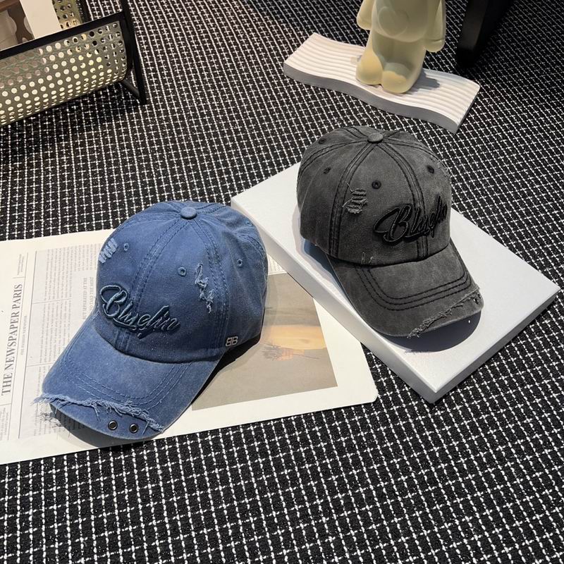 Balenciaga cap (218)